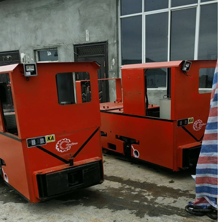 名舜主营架线式电机车 蓄电池电机车配件 种类多品种全采矿挖煤用