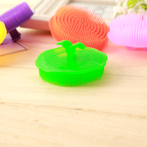Soft shampoo brush massage shampoo brush shampoo comb hair salon home soft plastic plastic hair care supplies one yuan