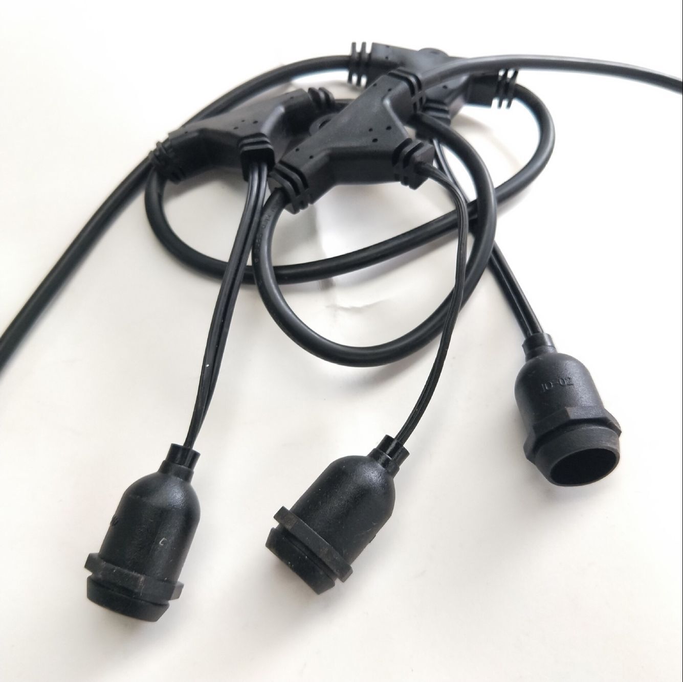 【厂家供应】欧洲1.5平方10米10个E27灯窜线  B22 欧式电源线