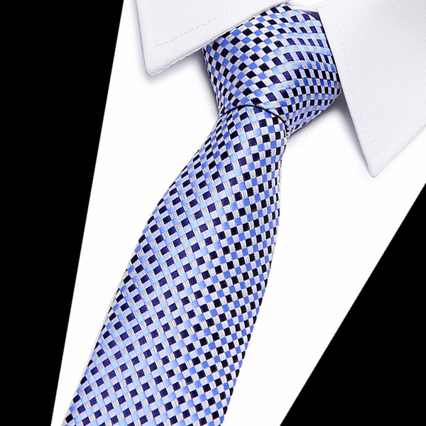 High-end golden tie