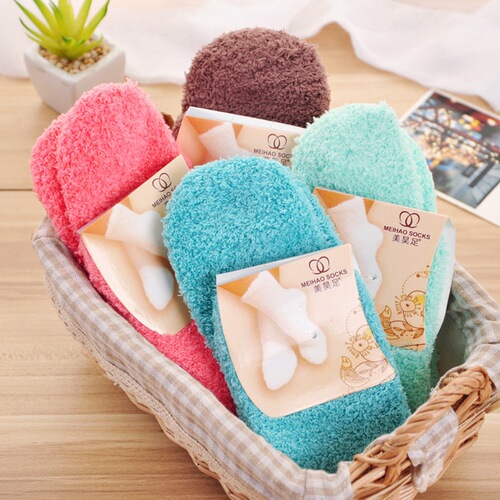 Candy color half velvet socks for women, solid color warm plush socks, floor socks, sleep socks, coral velvet mid-calf socks