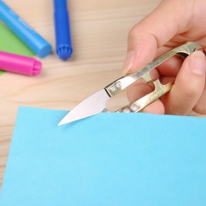 Herramientas de punto de cruz color especial tijeras pequeñas tijeras de hilo en forma de U cuchillo recortador de hilo paquete único