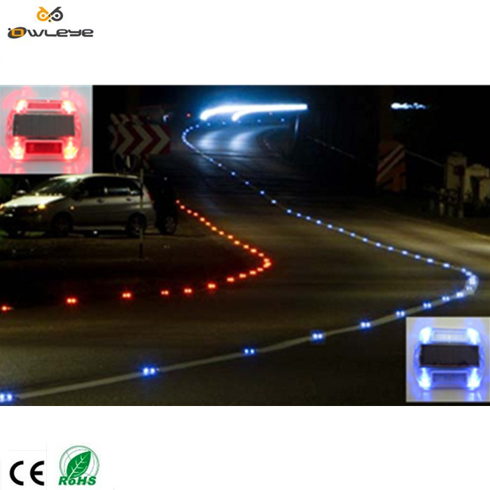 太阳能LED道钉热销于欧洲有CE ,ROHS证