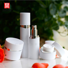 �S�ҹ�����������ɰ��˪ƿ��Ĥ���yƷ���Fƿ��Һ���Aˬ�wˮ���b