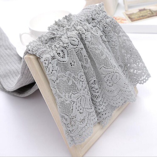 Wholesale Japanese lace over-the-knee socks, vertical striped high-tube cotton bottoming socks, over-the-thigh stockings for women