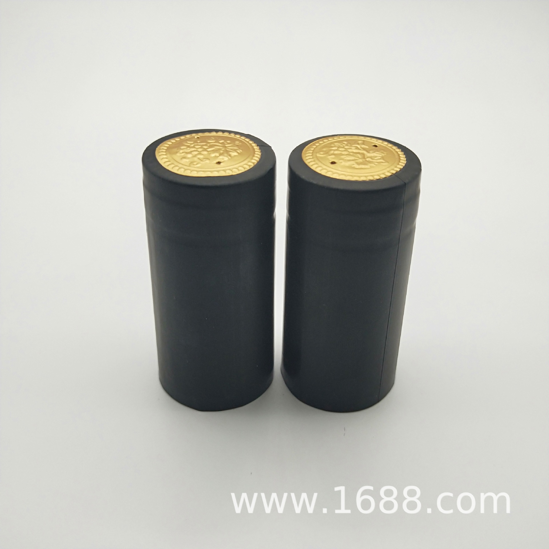 厂家直供pvc热收缩红酒封口膜 防水热收缩膜 葡萄酒封口膜