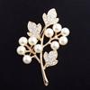 Small brooch, suit lapel pin, universal pin from pearl, accessories, light luxury style, wholesale