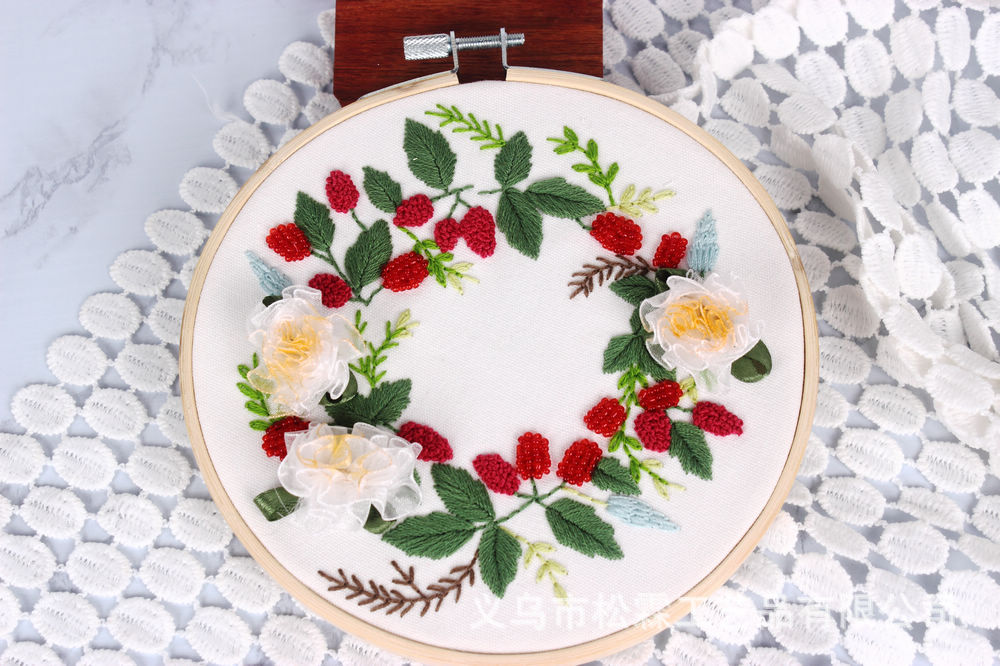 Fábrica directa hecha a mano DIY tela principiante europeo bordado flores y plantas material paquete kit traje estudiante