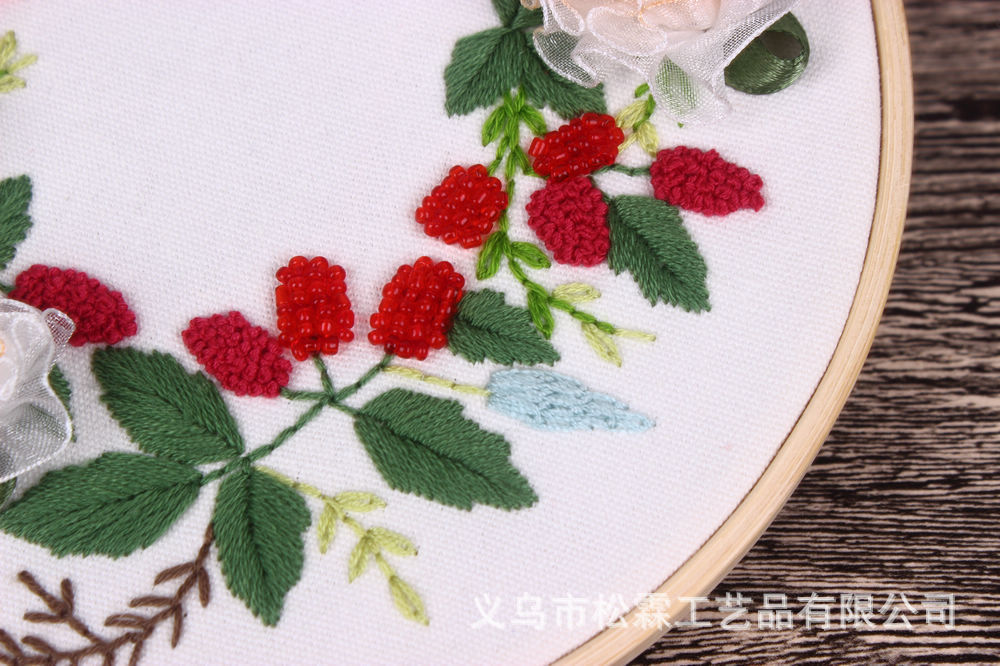 Fábrica directa hecha a mano DIY tela principiante europeo bordado flores y plantas material paquete kit traje estudiante