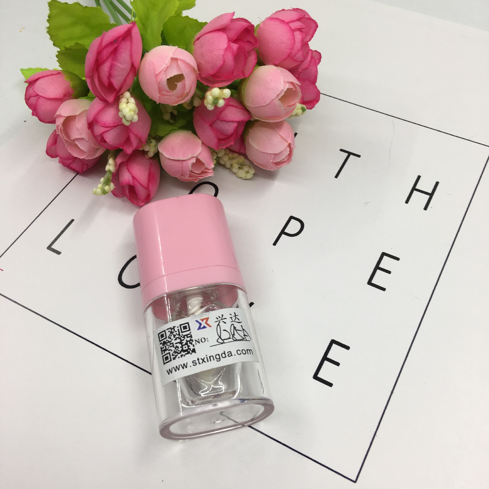 现货新款迷你口红管唇釉管化妆品包材塑料唇彩管彩妆包装加工定制