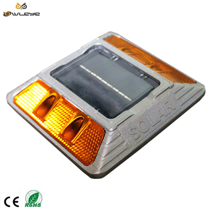 太阳能铝道钉/超光亮防水IP68带CE证承重30吨太阳能道钉