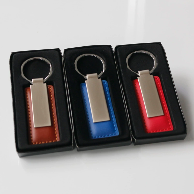 Производитель изготавливает кожаные брелоки, промо-сувениры, металлические брелоки с натуральной кожей, металлические брелоки для автомобилей и аксессуары для брелоков.