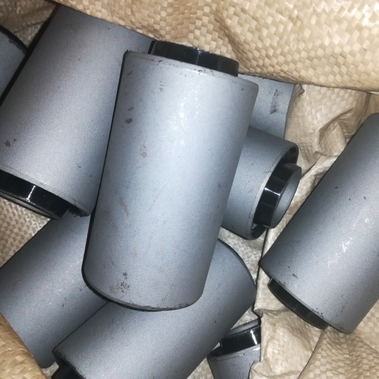 汽车摩托车异型橡胶减震衬套 缓冲胶套钢符合衬套Rubber lining