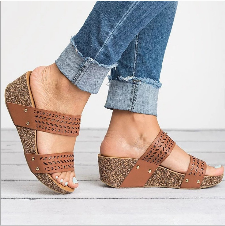 Verano nueva cuña Sandalias de tacón alto de las mujeres Comercio exterior más tamaño 40-43 más tamaño