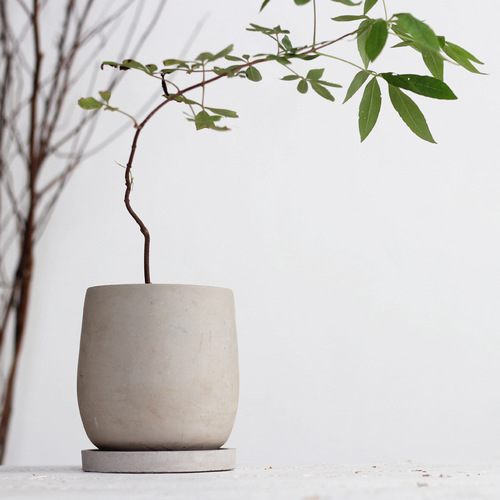 Round cement flower pot with personality, simple and creative succulent plant pot, elegant Zen style, Chinese style with tray