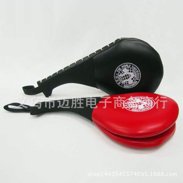 Road target taekwondo target boxing target chest target boxing strike training Sanda martial arts judo chest target road target kick