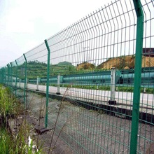 定制公路边坡桥区河道边坡防护网养殖场圈地边坡防护网围栏