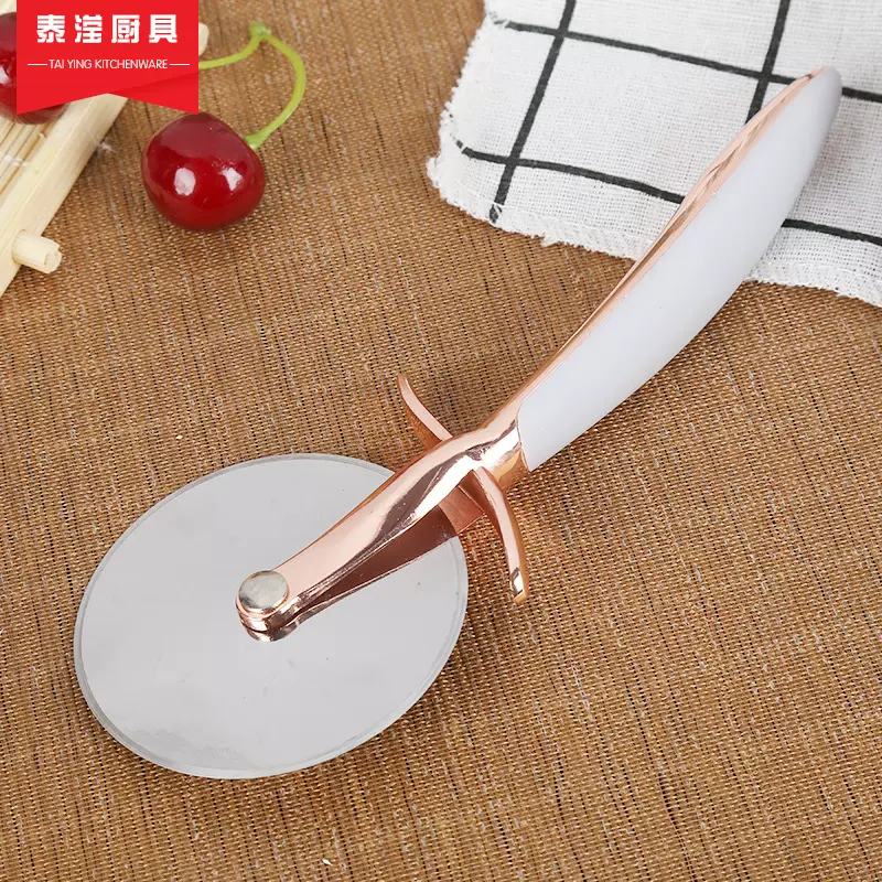 【披萨刀】电镀不锈钢单轮披萨刀圆形滚轮创意烘焙用具切披萨刀