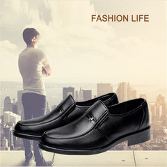 2024 Spring and Autumn New Business Formal Leather Shoe Cover for Men, Low-Top Flat Shoes with Round Toe, Plain Color, Simple Loafers