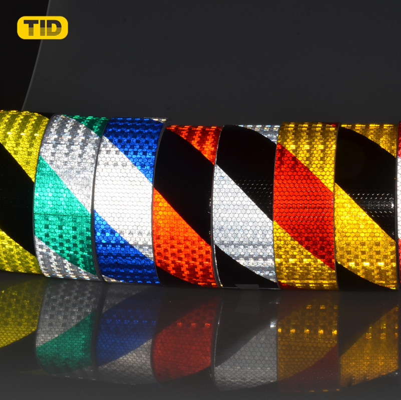 黄黑斜纹反光贴片 pvc车身反光贴 工地围挡警示反光膜