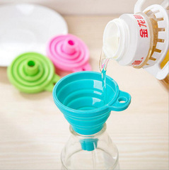 Food-grade silicone foldable telescopic long neck funnel creative household liquid dispensing mini funnel factory wholesale