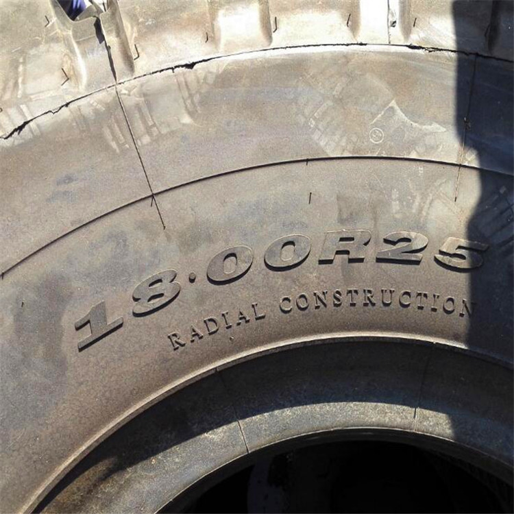 1800r25 港口正面吊工程车钢丝轮胎 花深耐磨 加强加厚 厂家直销
