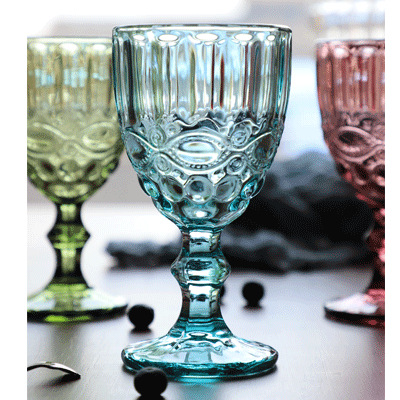 Hermosa Copa Europea color alivio copa de vino tinto Hotel partido creativo banquete