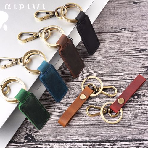 Creative gifts handmade leather goods genuine leather cowhide retro keychain car couple keychain wholesale