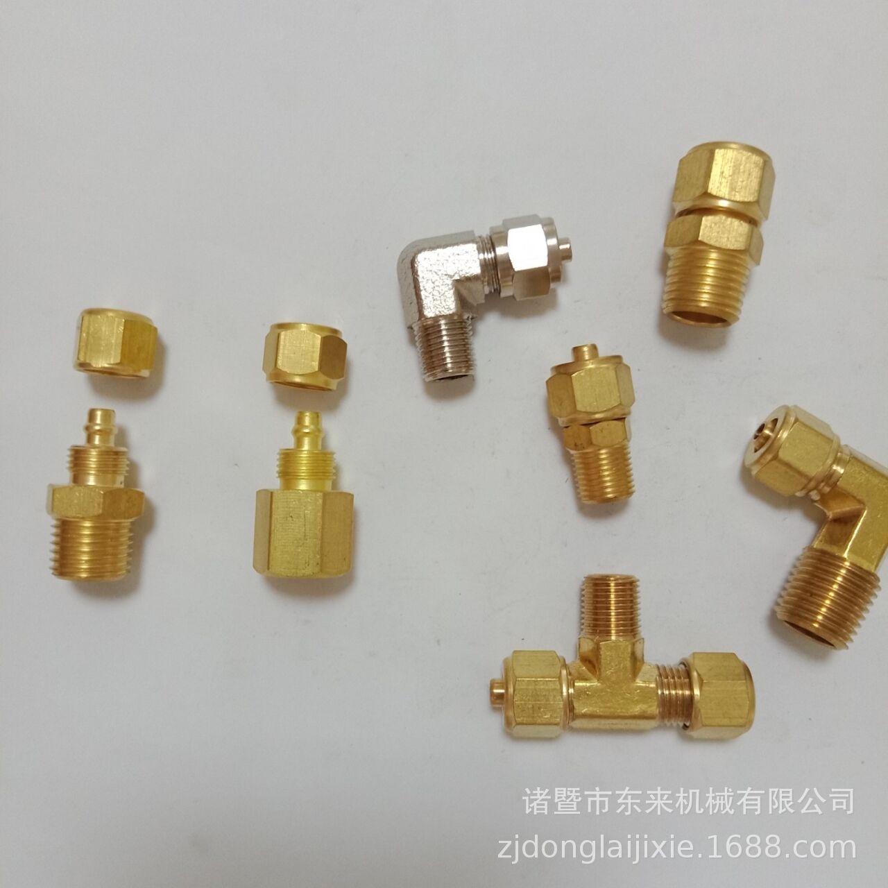 厂家供应 快拧弯头 快拧直角弯头 气动弯头 快拧式接头 质量好