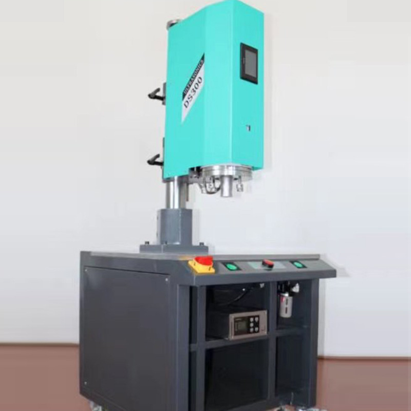 Curling Iron Automatic Welding and Melting Equipment Curling Iron Automatic Welding and Melting Equipment