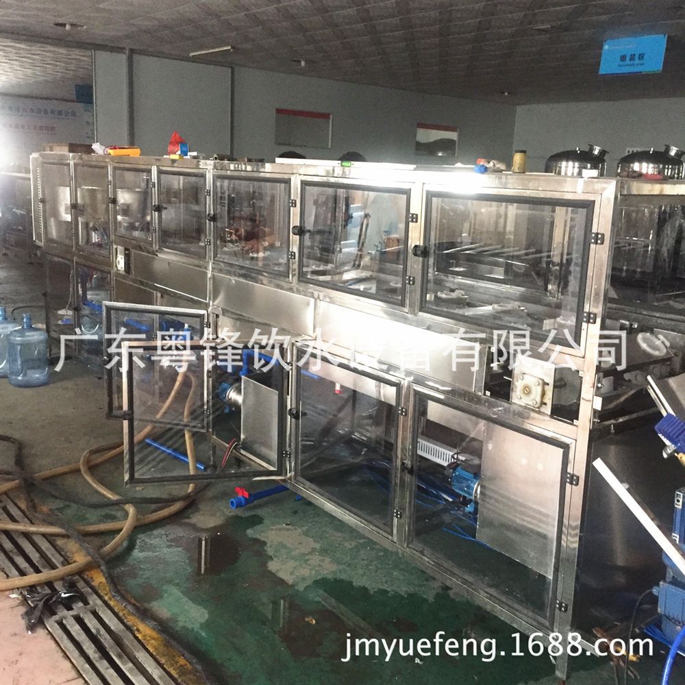 厂家供应18.9L桶装水灌装设备 20L纯净水灌装机 出口6加仑灌装机