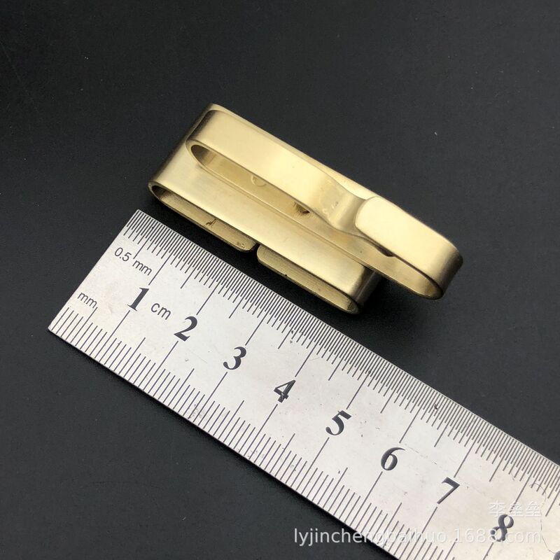 Special offer wholesale handmade brass spring-free single row key chain men's belt buckle car key chain Special offer wholesale handmade brass spring-free single row key chain men's belt buckle car key chain