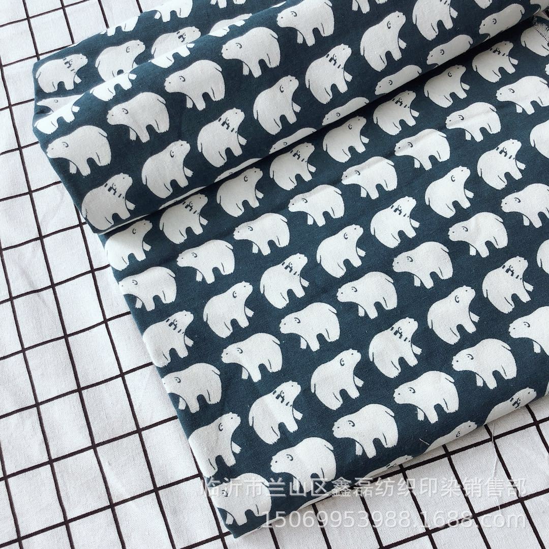 51/40 canvas-polar bear