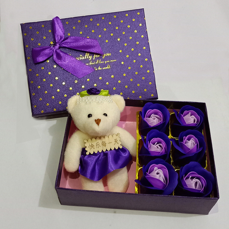 Regalos de San Valentín 12 cajas de regalo de flores de jabón flores flores artificiales oso rosa regalo creativo flor eterna al por mayor
