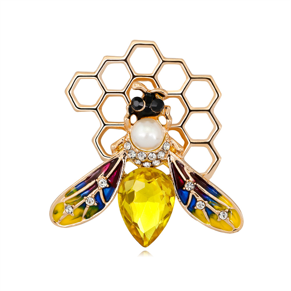 Cross-border source of new fashion personality drop oil bee brooch Joker ladies insect corsage pins in stock