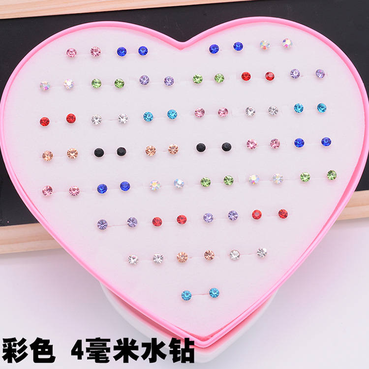 120 conjuntos de aretes de amor, aretes de resina de diamantes de temperamento femenino, joyas de plástico, joyería de Yiwu al por mayor