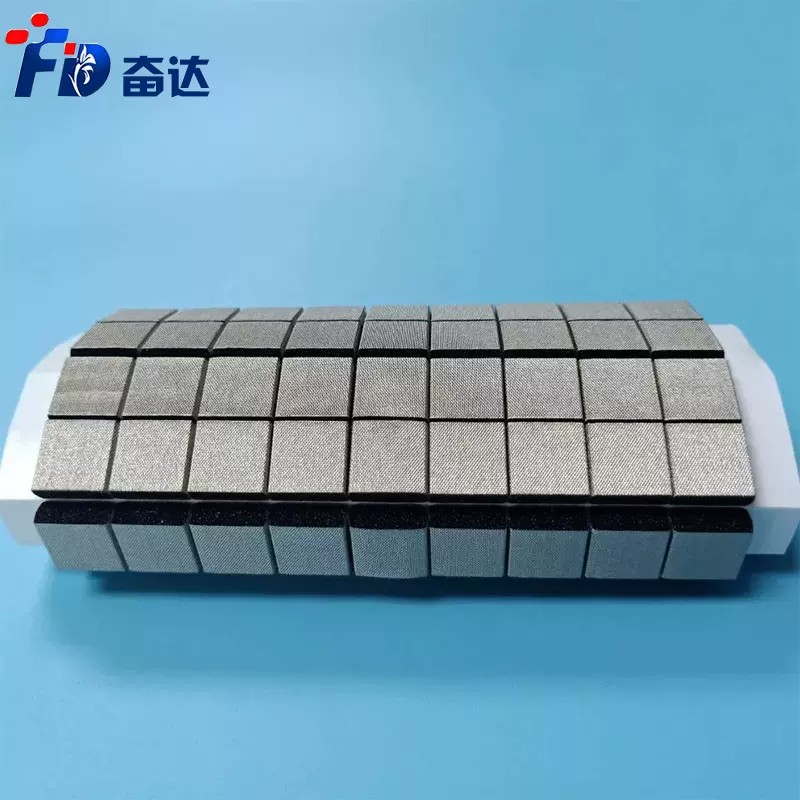 厂家直销抗氧化导电泡棉缓冲高弹导电泡棉阻燃防震导电布屏蔽泡棉