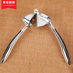 Factory wholesale restaurant fast garlic press zinc alloy garlic press in stock manual kitchen tool garlic press