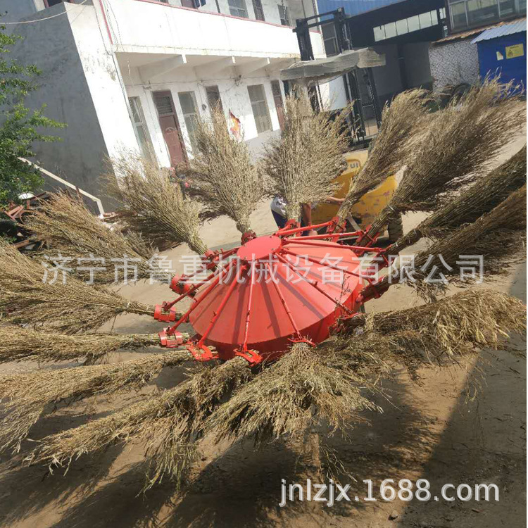 厂家专业生产三轮车牵引式扫路机无需电力不用油扫路车认购金