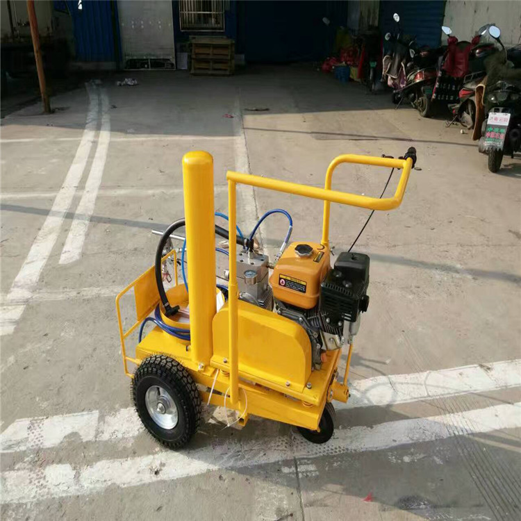 手推式冷喷路面划线机 内燃式马路划线车 塑胶跑道划线机高效