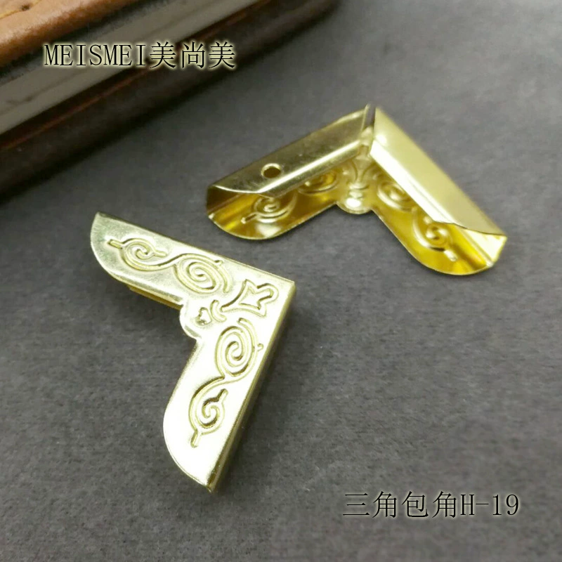 Маленькая желтая ручная учетная запись для крупного рогатого скота книга металлический Уголок Защита для ноутбука Угловые аксессуары для ноутбука из воловьей кожи угловая наклейка книжный Уголок защитный чехол