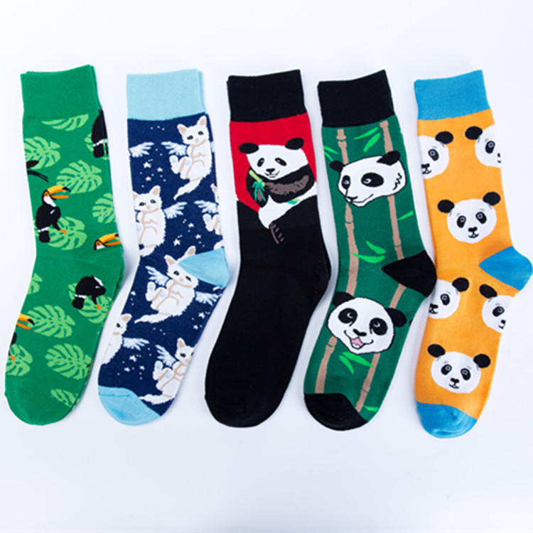 Spot autumn and winter New Happy tide socks panda flower bird colorful high tube casual cotton socks socks manufacturers wholesale