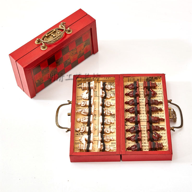 Ajedrez antiguo tamaño pequeño Terracota Guerreros ajedrez tridimensional carácter ajedrez tablero de ajedrez de madera transfronteriza regalo de Navidad