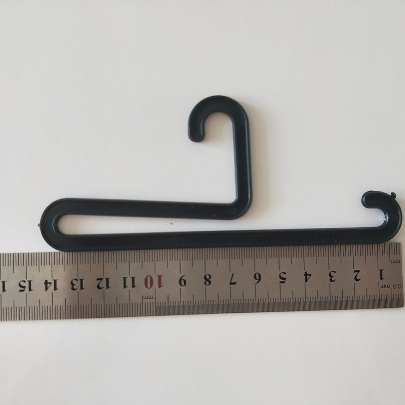 批发新款各种塑料挂钩扣 塑料小挂钩 食品挂钩 塑料小衣架