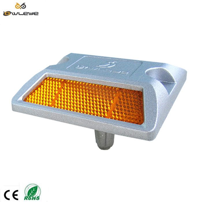 符合中国新标准反光铝道钉/铸铝道钉承重超过25吨