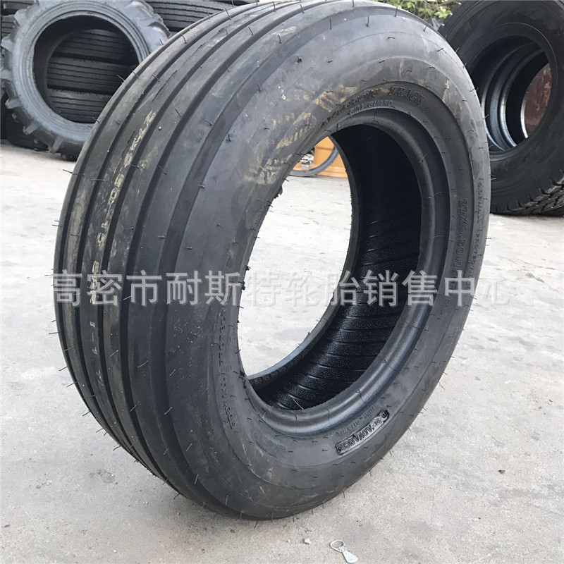 供应  打捆机轮胎 27x9.5-15 导向花纹农业轮胎31*13.5-15