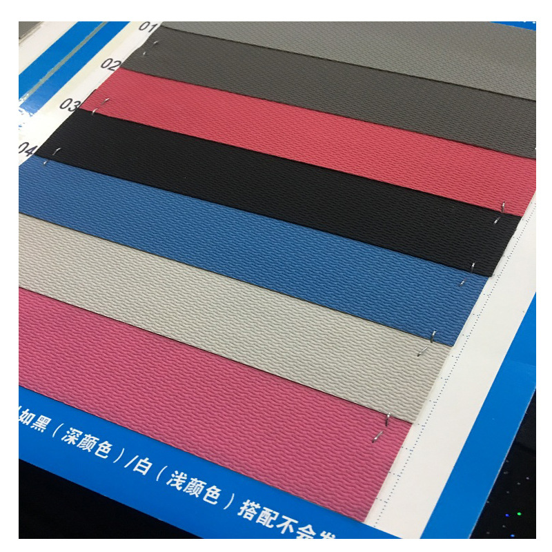 促销现货弹力手套革pu皮革面料 防水止滑透气针孔纹耳套pvc人造革