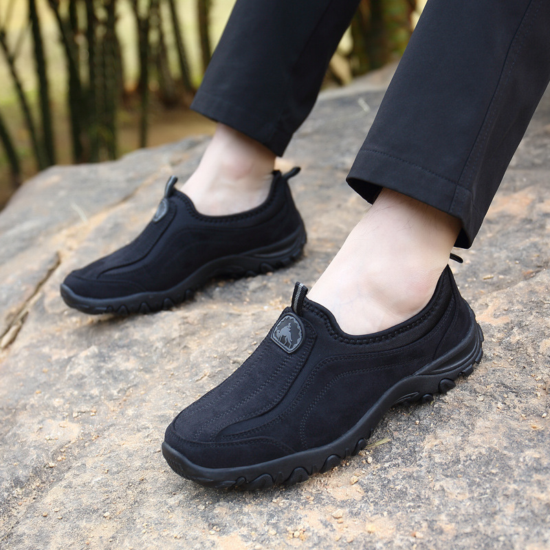 Fall/Winter New set of outdoor shoes Low Men's hiking shoes men's sneakers men's travel hiking shoes a generation of hair