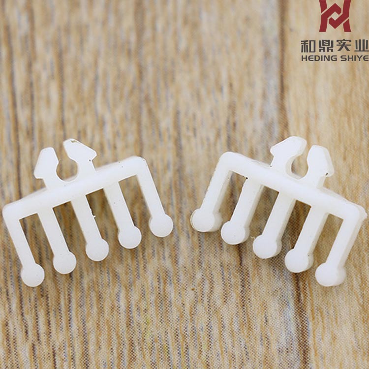 厂家批发现货塑料4位线卡扣线卡子电源线理线器电线固定卡线卡