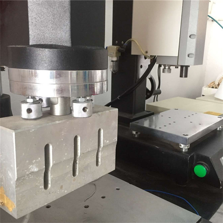 广州超声波焊接机模具 夹具 焊接头超音波熔接机配件塑料焊接设备